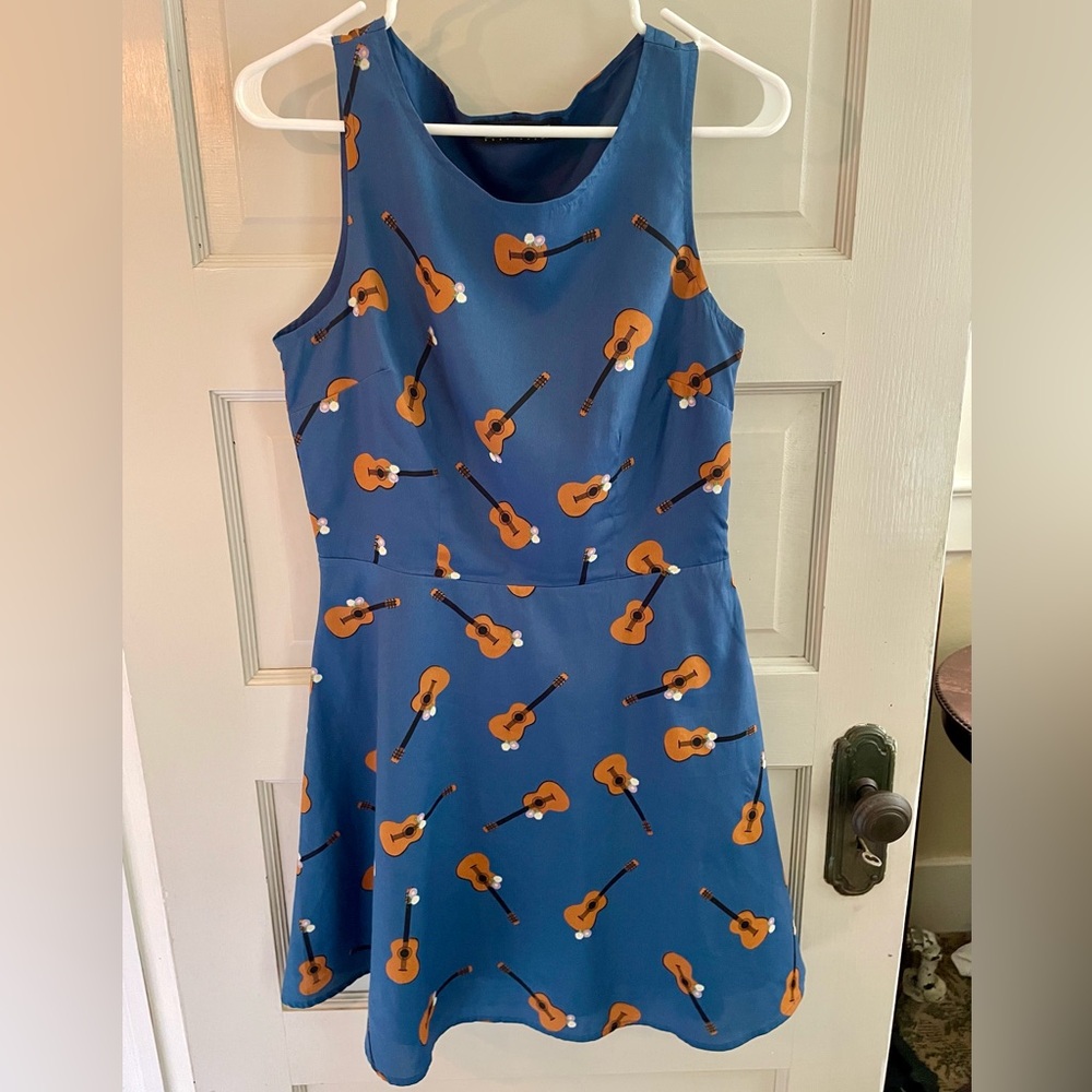 ModCloth Sugarhill Boutique Fit and Flare Mariachi Dress w/back cut-outs. Size 8